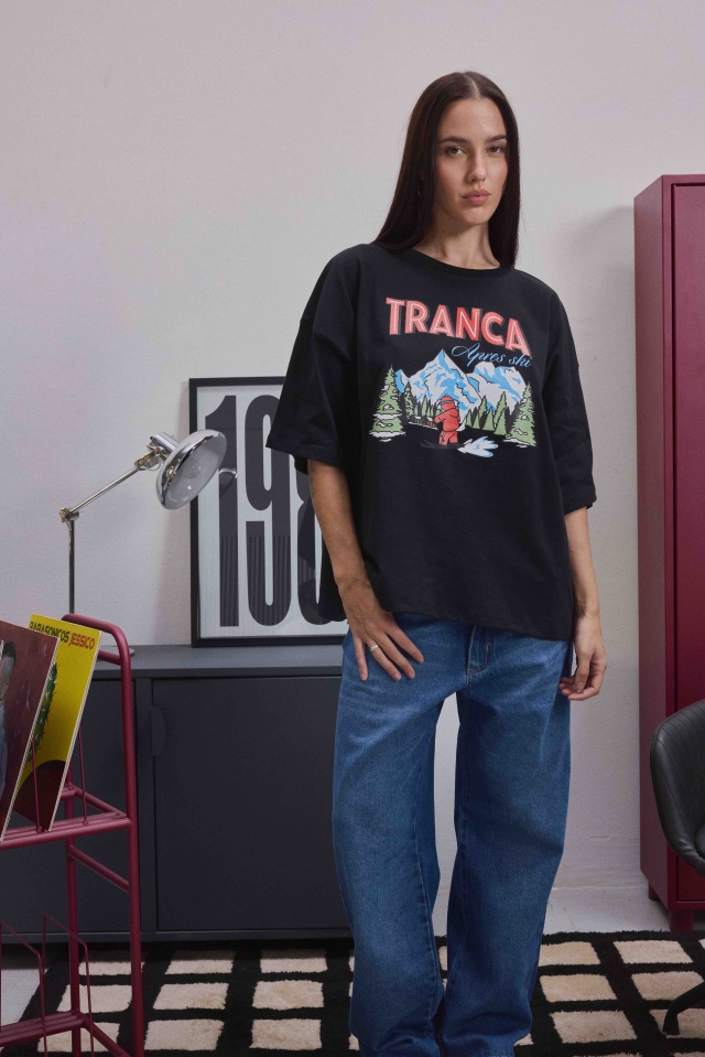 Remera Apres Ski Negra
